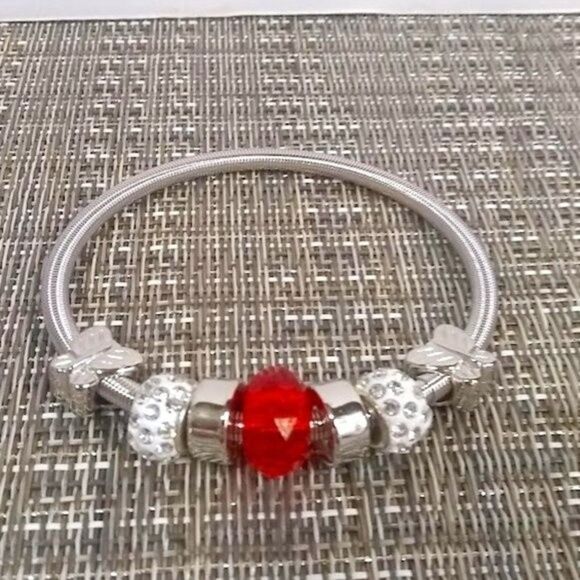 Spring Band Bright Red Bead Stretch Bracelet - Picture 4 of 4